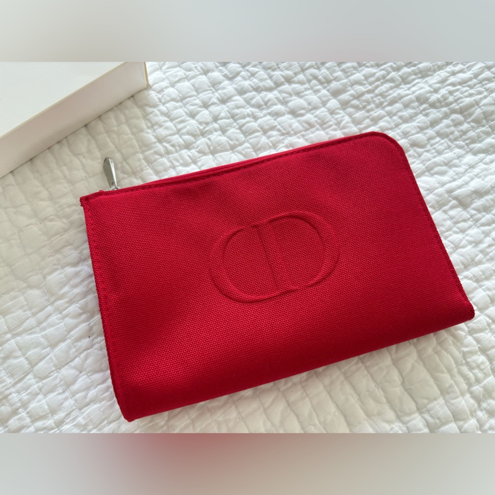 DIOR BEAUTY MAKEUP POUCH bag red